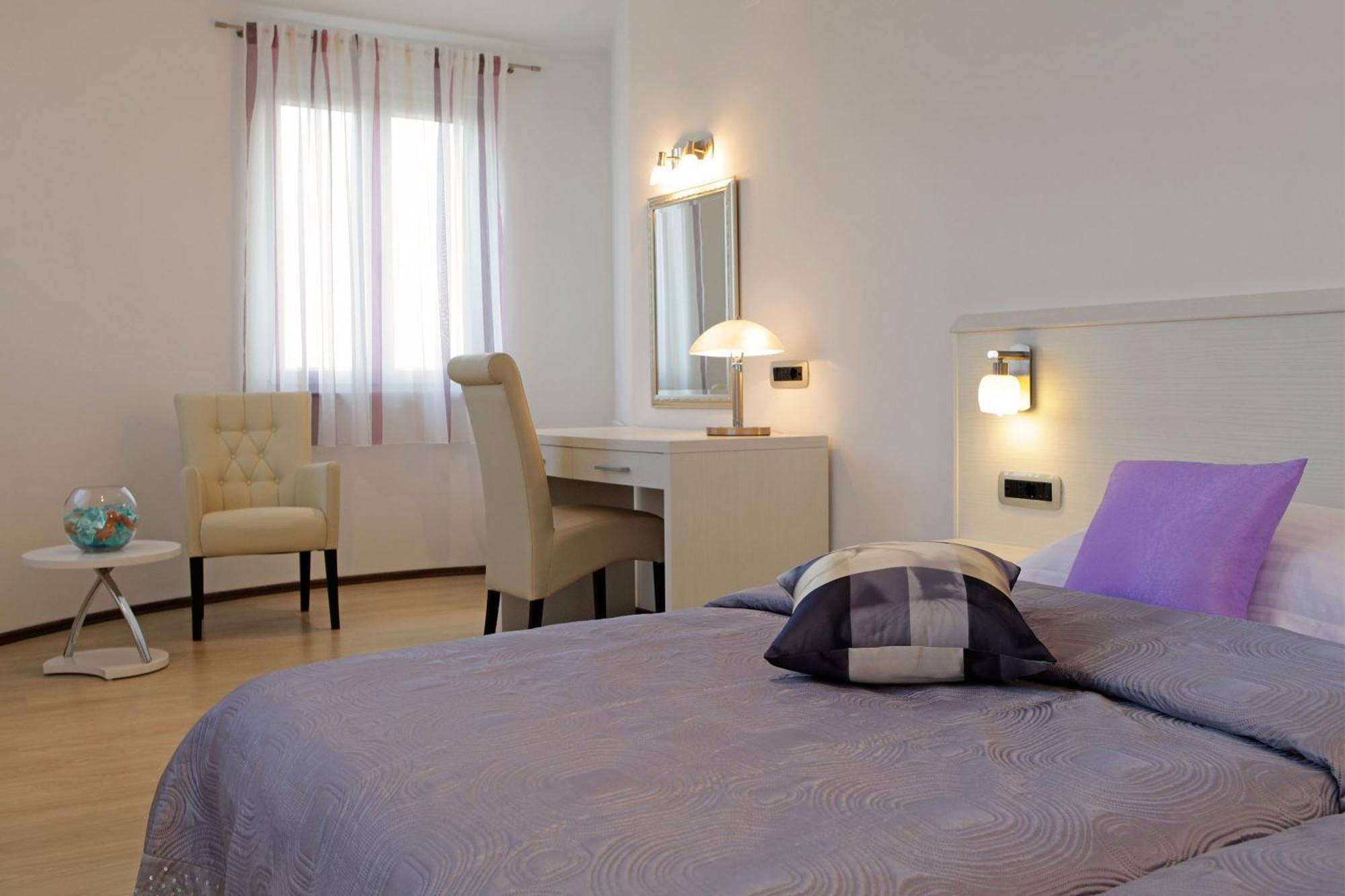 Villa Nera Bol Habitación foto