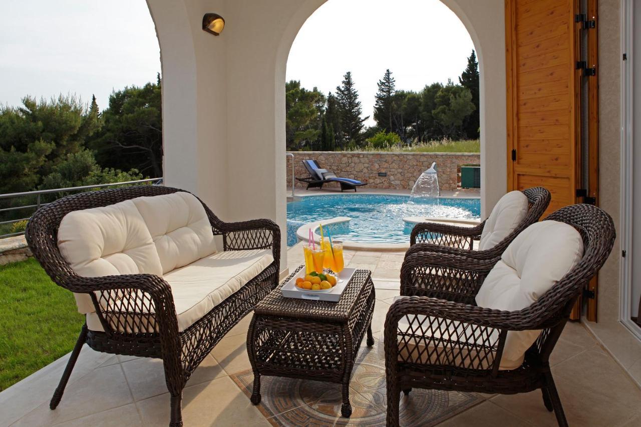 Villa Nera Bol Exterior foto